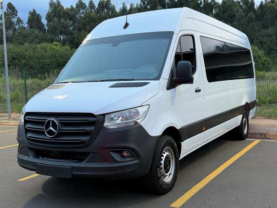 MERCEDES-BENZ-SPRINTER-2020