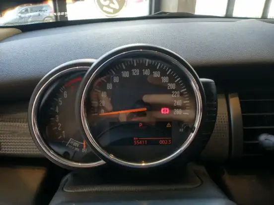 MINI-COOPER-1.5 12V TURBO GASOLINA 2P AUTOMÁTICO MINI-COOPER-2014