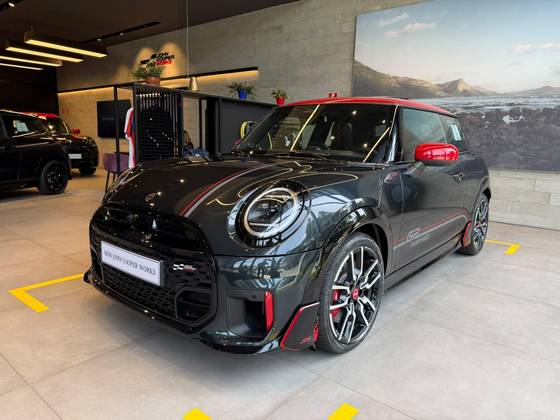 MINI COOPER 2.0 16V TWINPOWER GASOLINA JOHN COOPER WORKS GP INSPIRED 2P STEPTRONIC