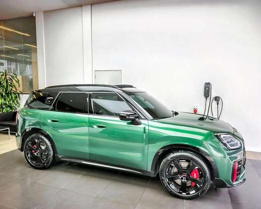 MINI-COUNTRYMAN-2025