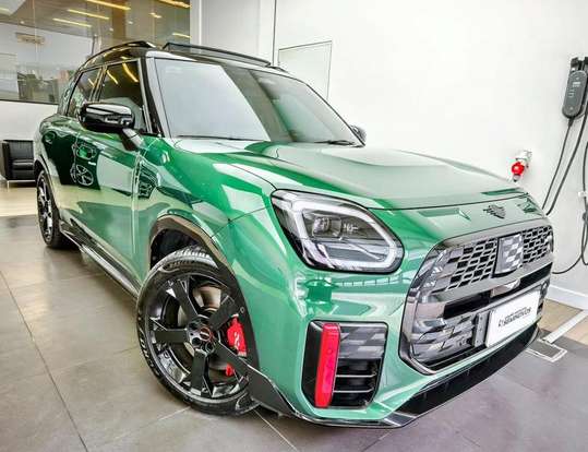 MINI-COUNTRYMAN-2025