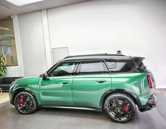 MINI-COUNTRYMAN-2025