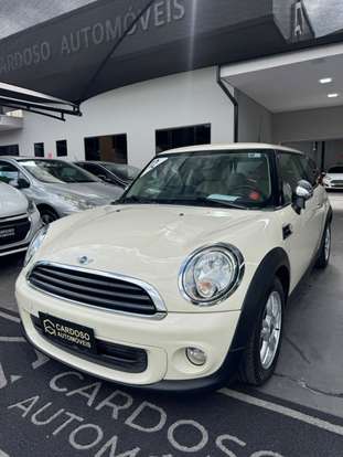 MINI-ONE-2011