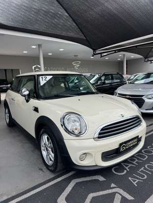 MINI-ONE-2011