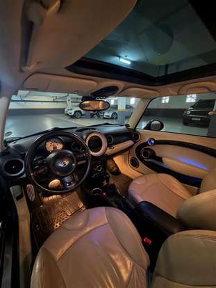 MINI-COOPER-2011