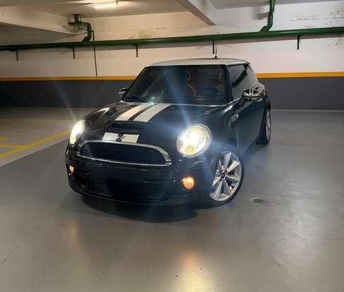 MINI-COOPER-2011