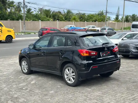 MITSUBISHI-ASX-2011
