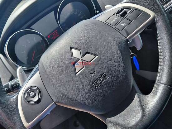MITSUBISHI-ASX-2017