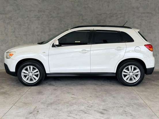 MITSUBISHI-ASX-2.0 4X2 16V GASOLINA 4P AUTOMÁTICO MITSUBISHI-ASX-2011
