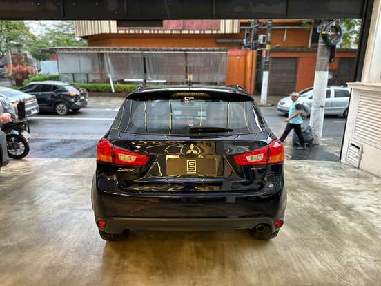 MITSUBISHI-ASX-2017