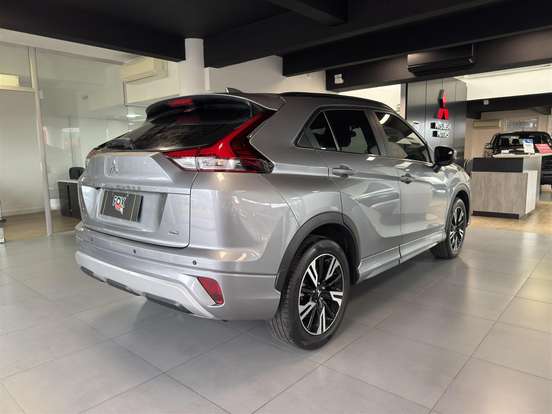 MITSUBISHI-ECLIPSE CROSS-1.5 MIVEC TURBO GASOLINA HPE-S S-AWC CVT MITSUBISHI-ECLIPSE CROSS-2024