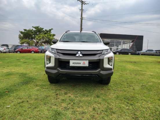 MITSUBISHI-L200 TRITON-2024