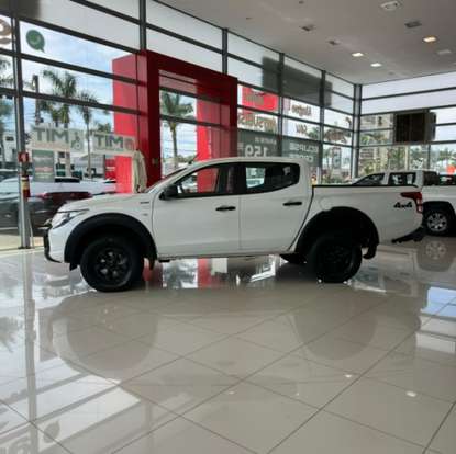 MITSUBISHI-L200 TRITON-2024