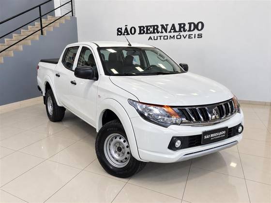 MITSUBISHI L200 TRITON 2.4 16V TURBO DIESEL SPORT GLS CD 4P 4X4 AUTOMÁTICO