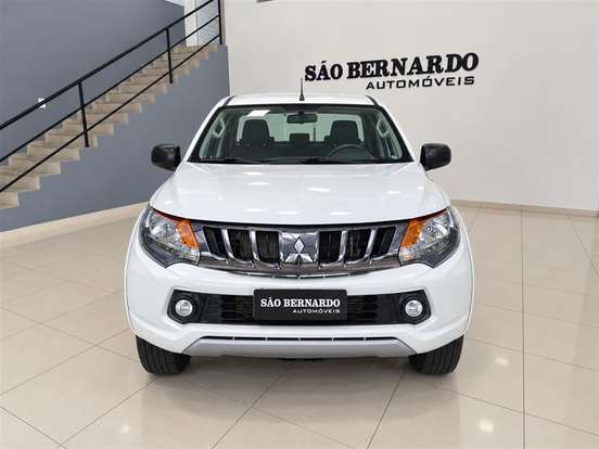 MITSUBISHI-L200 TRITON-2.4 16V TURBO DIESEL SPORT GLS CD 4P 4X4 AUTOMÁTICO MITSUBISHI-L200 TRITON-2023