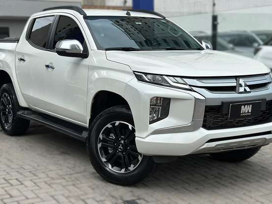 MITSUBISHI-L200 TRITON-2.4 16V TURBO DIESEL SPORT HPE CD 4P 4X4 AUTOMÁTICO MITSUBISHI-L200 TRITON-2023