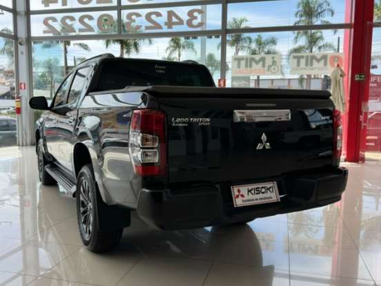 MITSUBISHI-L200 TRITON-2.4 16V TURBO DIESEL SPORT HPE CD 4P 4X4 AUTOMÁTICO MITSUBISHI-L200 TRITON-2024