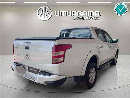 MITSUBISHI-L200 TRITON-2.4 16V TURBO DIESEL SPORT HPE CD 4P 4X4 AUTOMÁTICO MITSUBISHI-L200 TRITON-2016