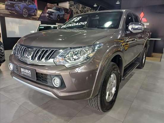 MITSUBISHI-L200 TRITON-2017
