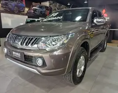 MITSUBISHI L200 TRITON 2.4 16V TURBO DIESEL SPORT HPE TOP CD 4P 4X4 AUTOMÁTICO MITSUBISHI L200 TRITON 2.4 16V TURBO DIESEL SPORT HPE TOP CD 4P 4X4 AUTOMÁTICO