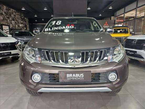MITSUBISHI-L200 TRITON-2017