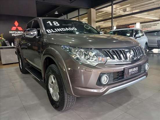 MITSUBISHI-L200 TRITON-2017