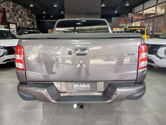 MITSUBISHI-L200 TRITON-2017