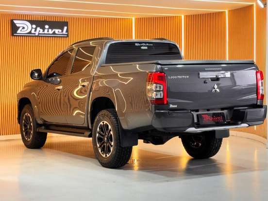 MITSUBISHI-L200 TRITON-2.4 16V TURBO DIESEL SPORT HPE-S CD 4P 4X4 AUTOMÁTICO MITSUBISHI-L200 TRITON-2022