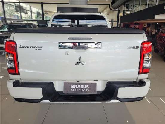 MITSUBISHI-L200 TRITON-2.4 16V TURBO DIESEL SPORT HPE-S CD 4P 4X4 AUTOMÁTICO MITSUBISHI-L200 TRITON-2024