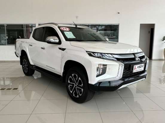 MITSUBISHI-L200 TRITON-2.4 16V TURBO DIESEL SPORT HPE-S CD 4P 4X4 AUTOMÁTICO MITSUBISHI-L200 TRITON-2024