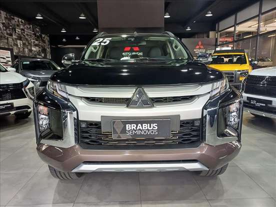 MITSUBISHI-L200 TRITON-2.4 16V TURBO DIESEL SPORT HPE-S TERRA CD 4P 4X4 AUTOMÁTICO MITSUBISHI-L200 TRITON-2024