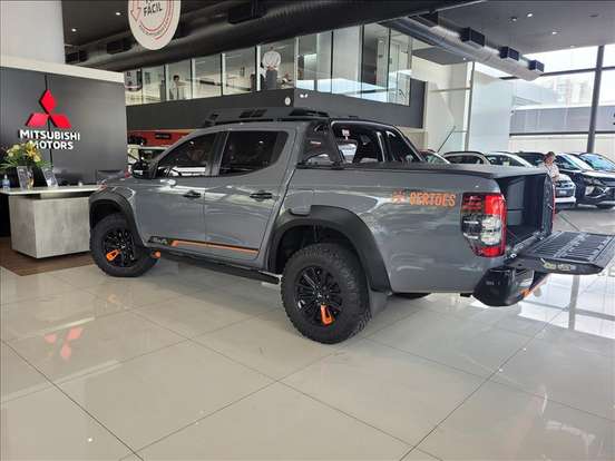 MITSUBISHI-L200 TRITON-2.4 16V TURBO DIESEL SPORT SAVANA SERTÔES CD 4P 4X4 AUTOMÁTICO MITSUBISHI-L200 TRITON-2023