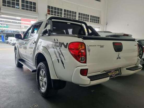 MITSUBISHI-L200 TRITON-2014