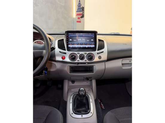 MITSUBISHI-L200 TRITON-2.4 HLS CHROME 4X2 CD 16V FLEX 4P MANUAL MITSUBISHI-L200 TRITON-2015