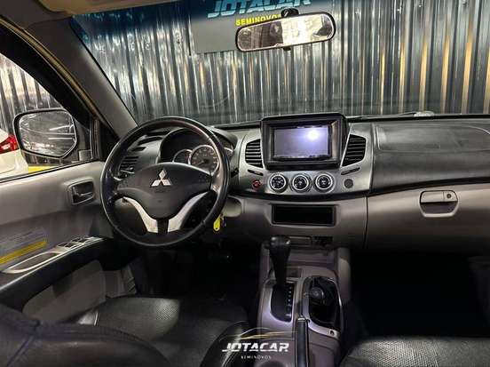 MITSUBISHI-L200 TRITON-2010