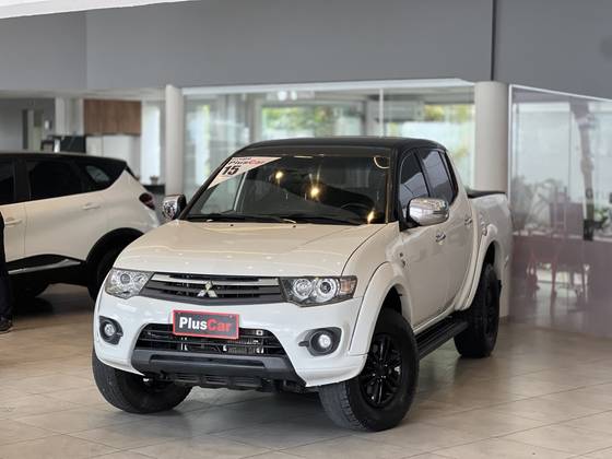 MITSUBISHI L200 TRITON 3.5 HPE 4X4 CD V6 24V FLEX 4P AUTOMÁTICO