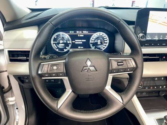 MITSUBISHI-OUTLANDER-2.4 PHEV HPE-S S-AWC DHT MITSUBISHI-OUTLANDER-2025