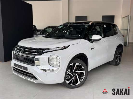 MITSUBISHI-OUTLANDER-2025