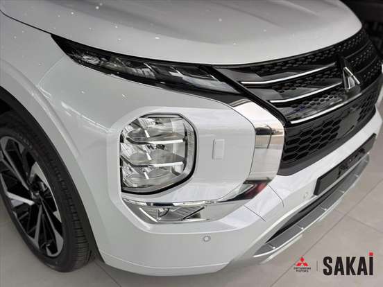 MITSUBISHI-OUTLANDER-2.4 PHEV SIGNATURE S-AWC DHT MITSUBISHI-OUTLANDER-2025