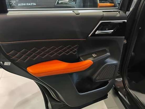 MITSUBISHI-OUTLANDER-2.4 PHEV SIGNATURE S-AWC DHT MITSUBISHI-OUTLANDER-2025