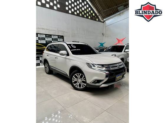 MITSUBISHI OUTLANDER 3.0 GT 4X4 V6 24V GASOLINA 4P AUTOMÁTICO