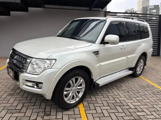 MITSUBISHI-PAJERO FULL-2015