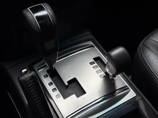 MITSUBISHI-PAJERO FULL-2015