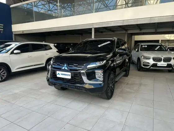 MITSUBISHI PAJERO SPORT 2.4 16V MIVEC TURBO DIESEL LEGEND AWD AUTOMÁTICO