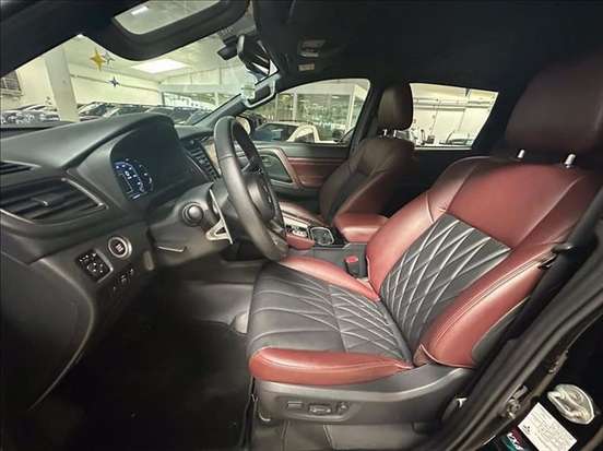 MITSUBISHI-PAJERO SPORT-2024