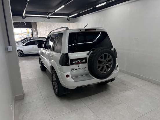MITSUBISHI-PAJERO TR4-2014