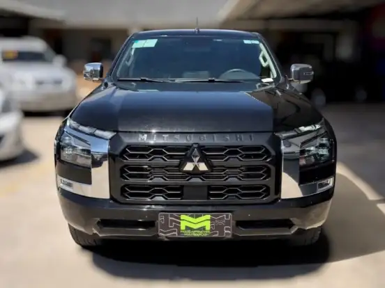 MITSUBISHI-TRITON-2.4 BITURBO DIESEL CD HPE 4X4 AUTOMÁTICO MITSUBISHI-TRITON-2025