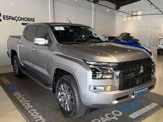 MITSUBISHI-TRITON-2.4 BITURBO DIESEL CD HPE-S 4X4 AUTOMÁTICO MITSUBISHI-TRITON-2025