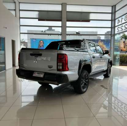 MITSUBISHI-TRITON-2.4 BITURBO DIESEL CD KATANA 4X4 AUTOMÁTICO MITSUBISHI-TRITON-2025