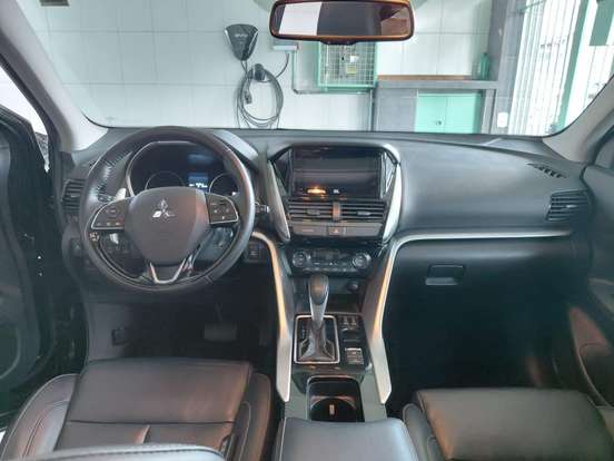 MITSUBISHI-ECLIPSE CROSS-1.5 MIVEC TURBO GASOLINA HPE-S CVT MITSUBISHI-ECLIPSE CROSS-2024
